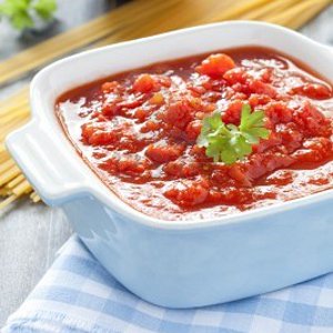 Соус красный с ветчиной и грибами (по-итальянски) Соус красный с ветчиной и грибами (по-итальянски)